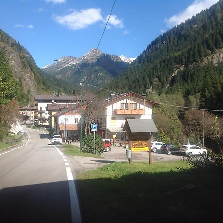 Affittacamere Valle Dorizzo Di Scavoni Paolo Val Dorizzo Exteriér fotografie